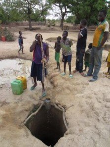 The current well in a village outside Tihon